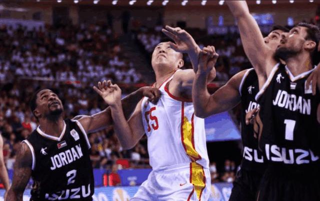  希罗替补建功热火逆转战胜篮网显深度