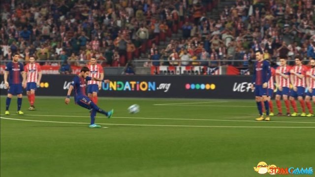  狼堡定位球战术奏效，德甲头球破门锁定胜局  